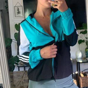 ADIDAS WINDBREAKER HOODIE